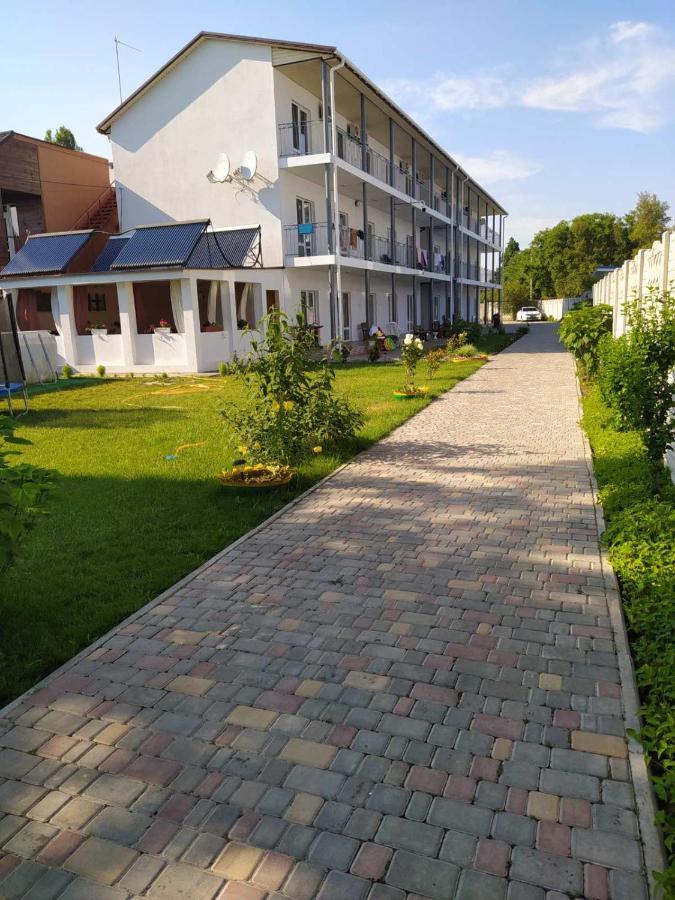 Hotel Balcony à Zaliznyi Port Extérieur photo