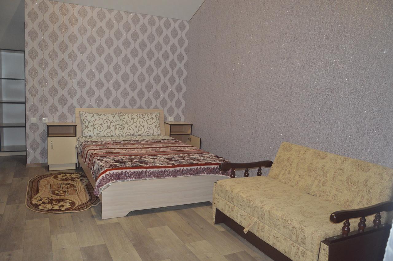 Hotel Balcony à Zaliznyi Port Extérieur photo