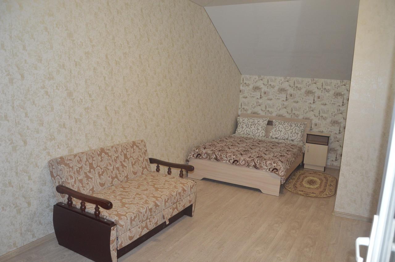 Hotel Balcony à Zaliznyi Port Extérieur photo