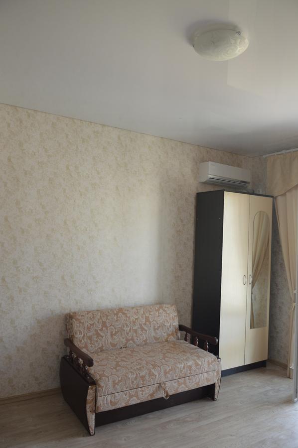 Hotel Balcony à Zaliznyi Port Extérieur photo
